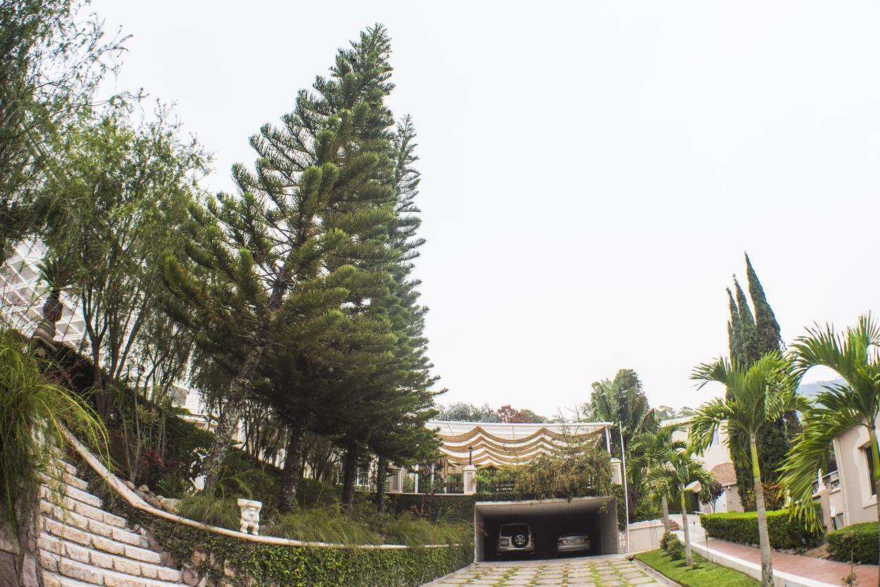 Liquidambar Hotel Sarabanda Екстериор снимка