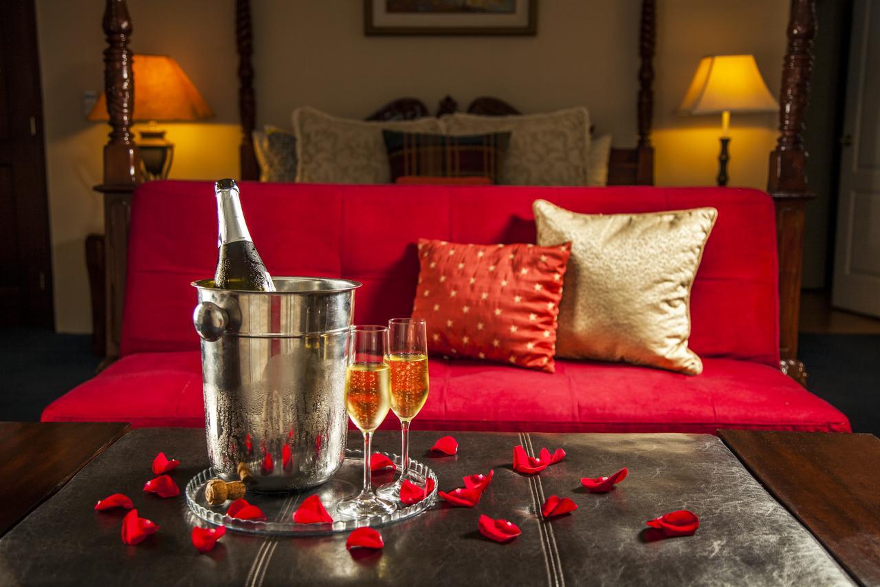 Liquidambar Hotel Sarabanda Екстериор снимка